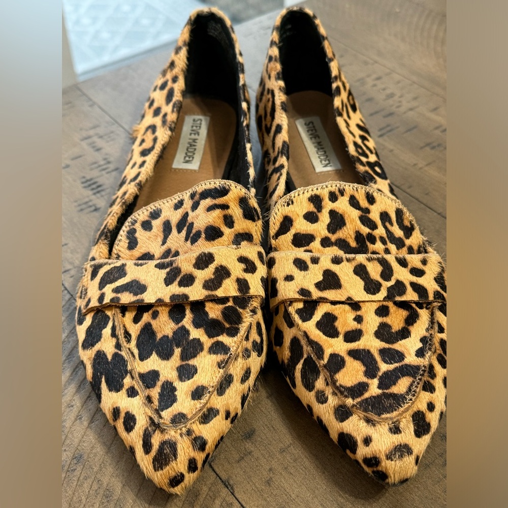 Steve Madden Leopard Flats